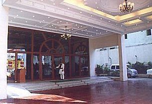 The Vijay Park Hotel Ченай Екстериор снимка